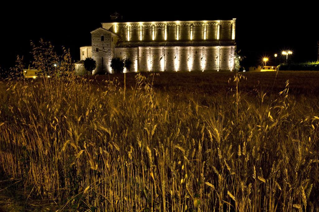 La Luma Hotel Montecosaro  Экстерьер фото